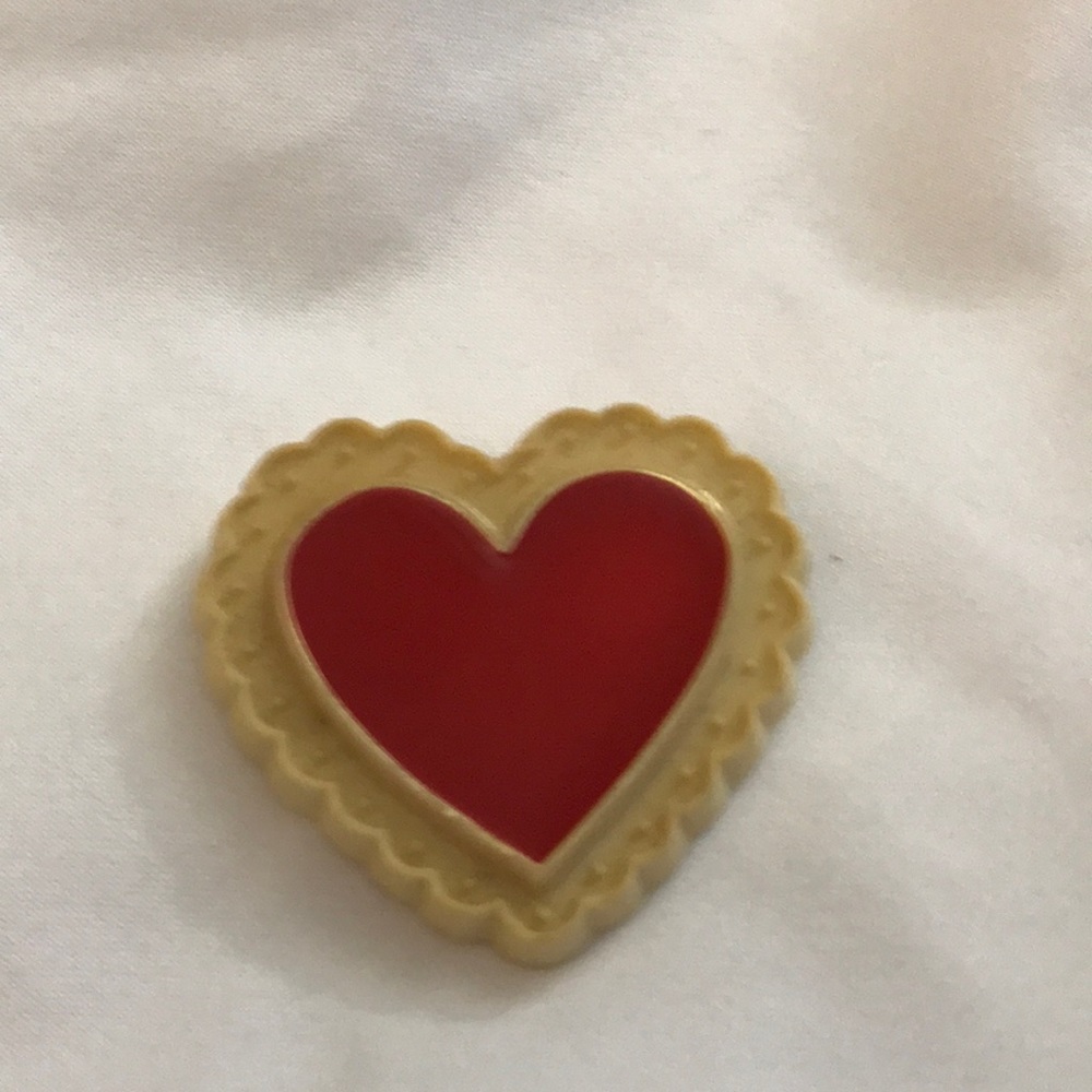 ⚡️FINAL PRICE⚡️ Vintage Heart Brooch!